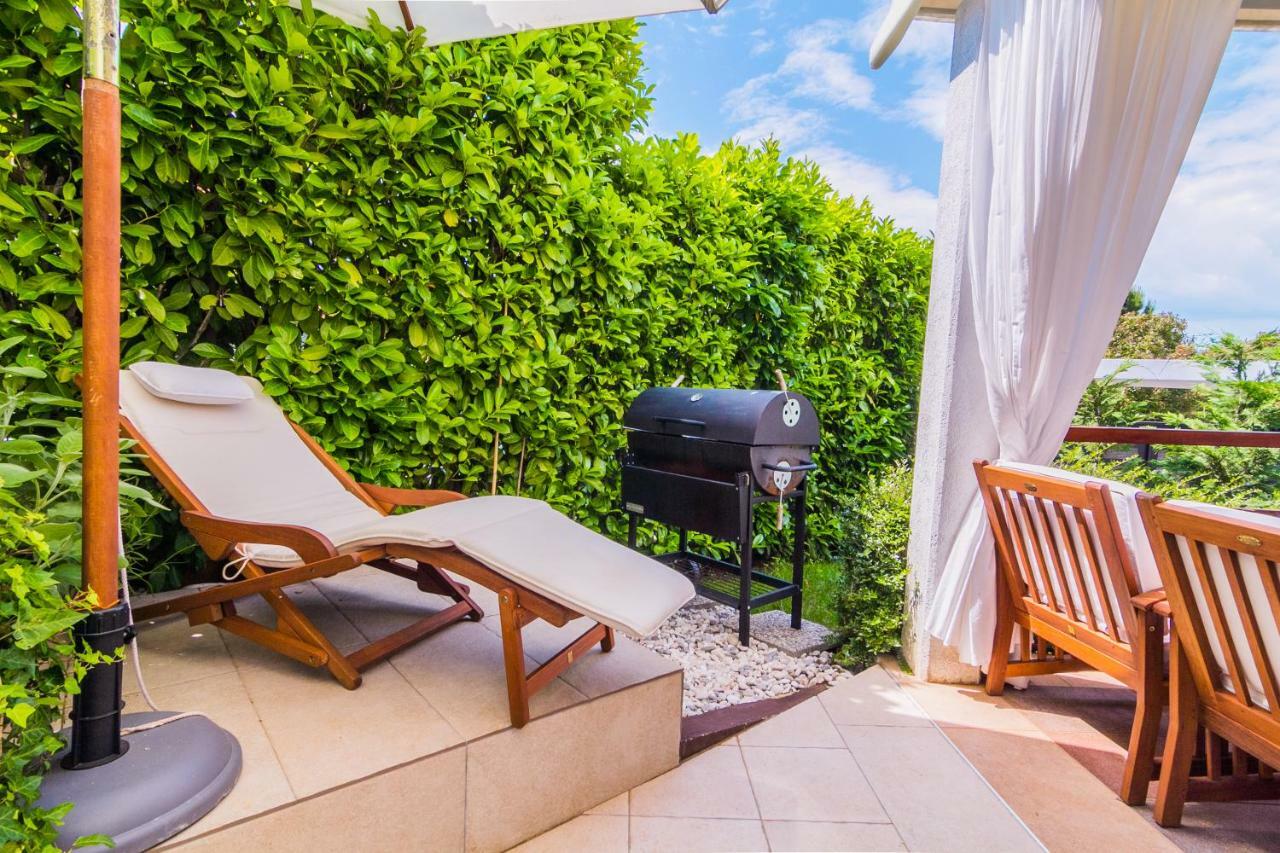Pure Relax By The Forest Vinkuran Exterior photo